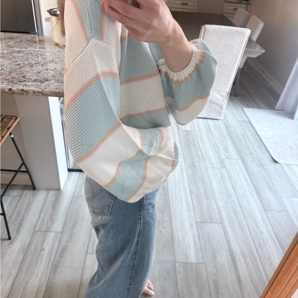 KITTENISH Blue Cream Striped Cropped Knit Sweater Women’s Small - Picture 4 of 7